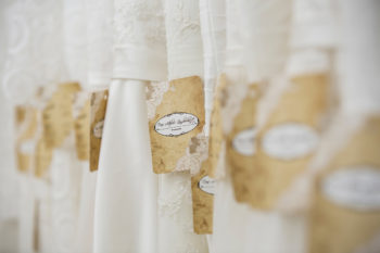 Das-Atelier-Zauberhaft-Hochzeitskleider